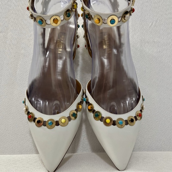 Aquazzura Byzantine Studded Leather Flat, White in size 37 EU, 6.5 US - Picture 2 of 9